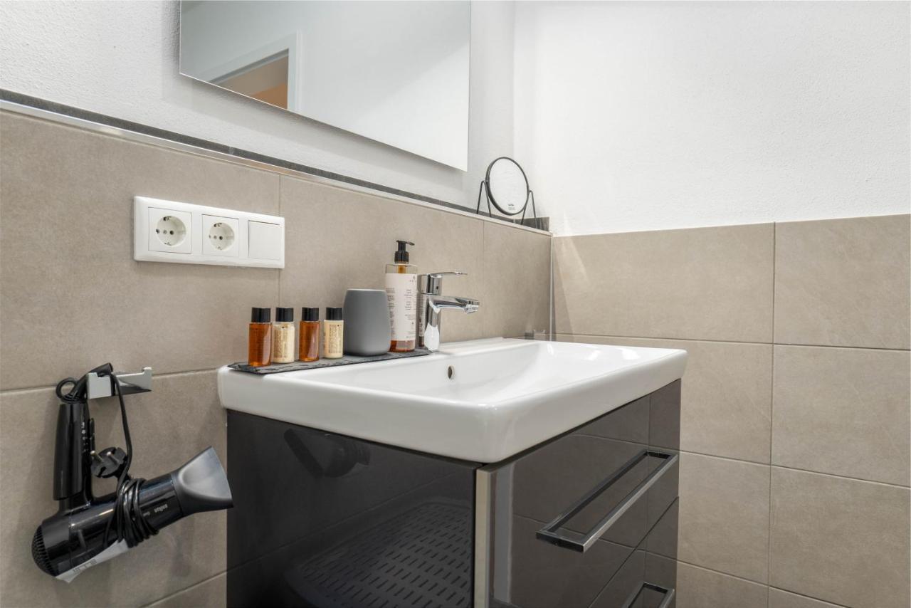 Vivamosel: Appartement Mit Mosel & Burgblick - Balkon - Parken - Aufzug - Fahrradraum コッヘム エクステリア 写真